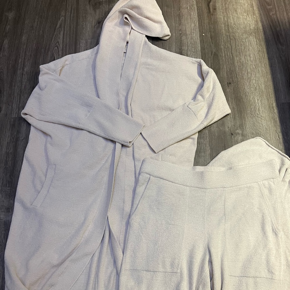 Cream Hooded barefoot dreams Lounge Set